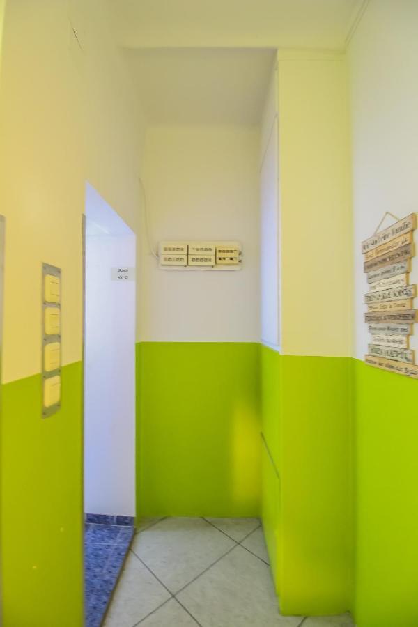 Private Double Bed Room With Bathroom 비엔나 외부 사진